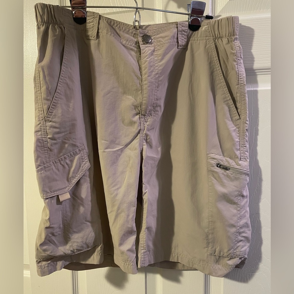 Columbia Men’s Omni-Shade Sun Protection Short